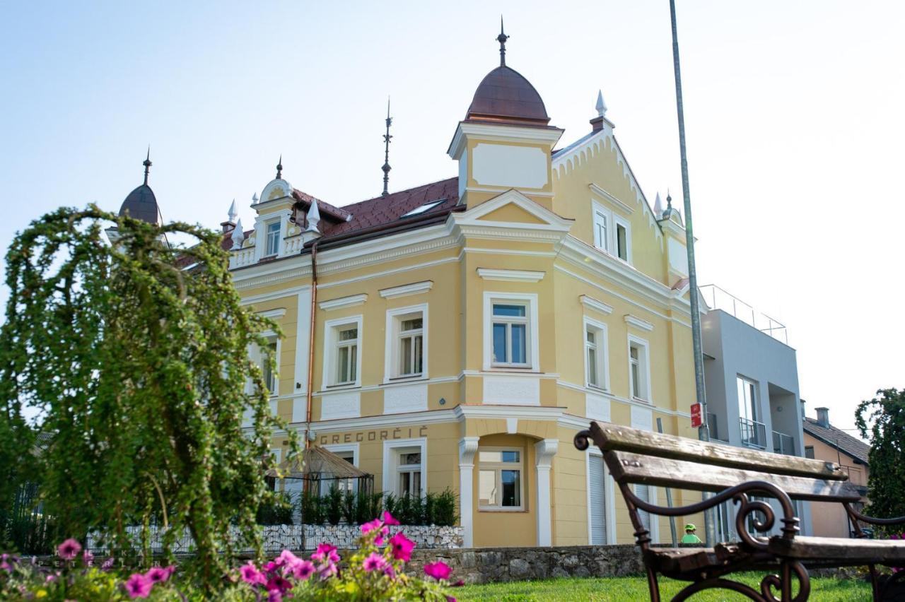 Dvorec Gregorcic Šmarješke Toplice Zewnętrze zdjęcie